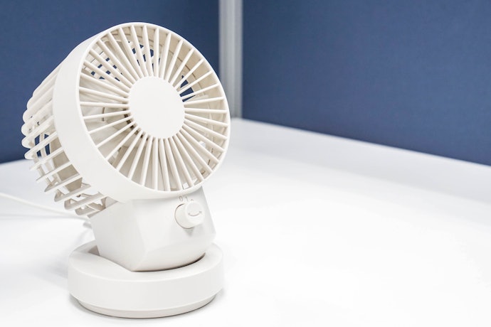 タンク容量は短時間の使用なら200mLで十分、長時間の使用なら500mLがおすすめ