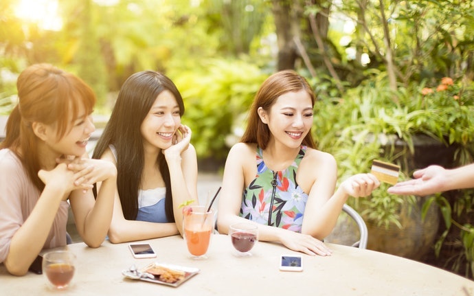 飲み会が多い人は、割り勘機能のあるアプリを選ぼう