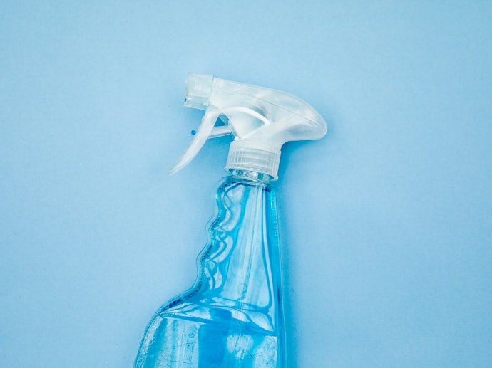 プラスチック:軽量なので子どもも使いやすく普段使いに便利