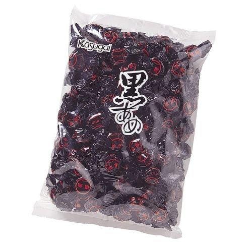 ミネラル補給を兼ねる人なら、塩入り黒糖飴をチョイスしよう