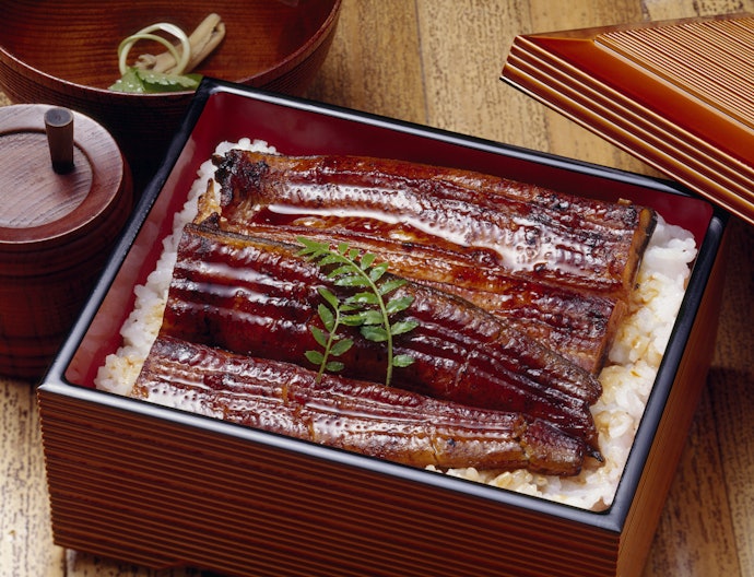 気軽に食べるなら百貨店で探そう。「味乃宮川」や「伊勢定」のうな重がおすすめ