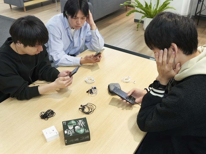 ボーカルの強弱・質感を丁寧に表現できる。高音も響きがよく、耳に刺さらない