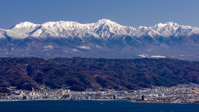 八ヶ岳周辺:夏は避暑地、冬はスノーアクティビティが楽しめる