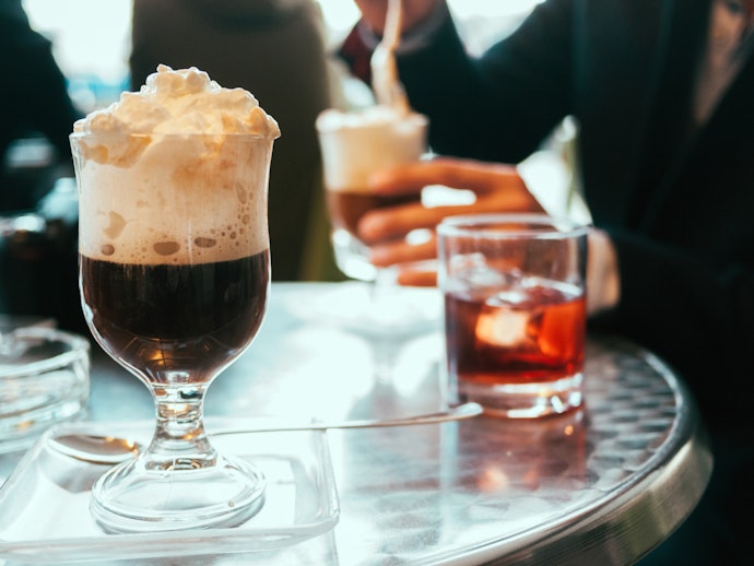 アイリッシュコーヒーに柑橘系を合わせて爽やかな味に