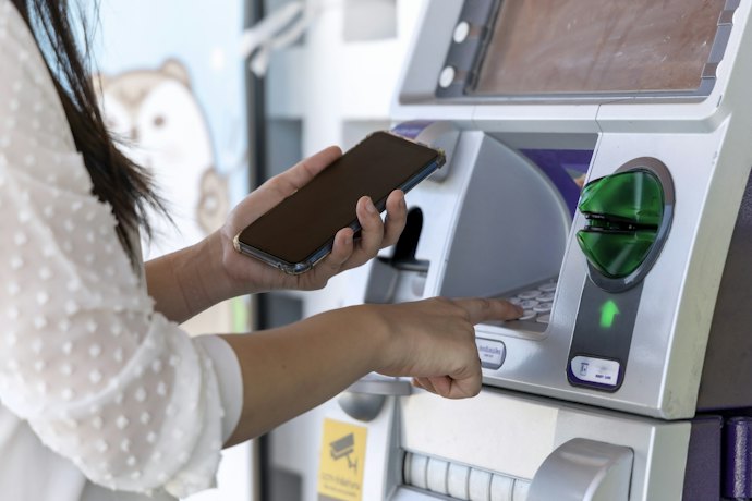 総量規制の対象:消費者金融のカードローンやクレジットカードのキャッシングなど