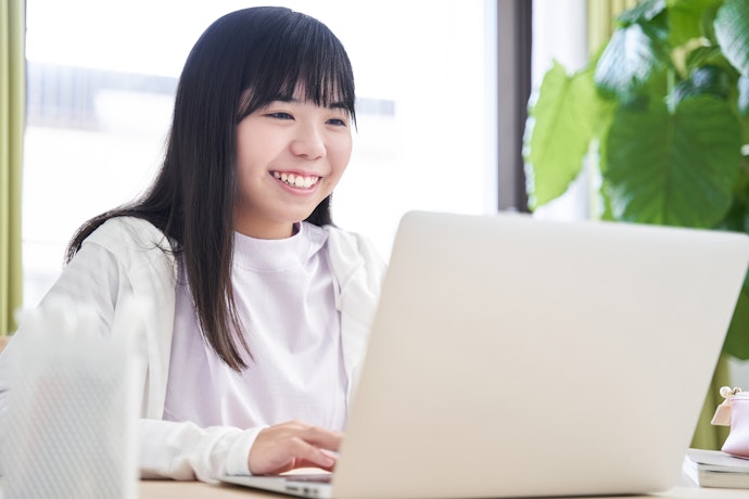 通う時間を減らしたいならオンラインレッスンに対応しているかも確認しよう
