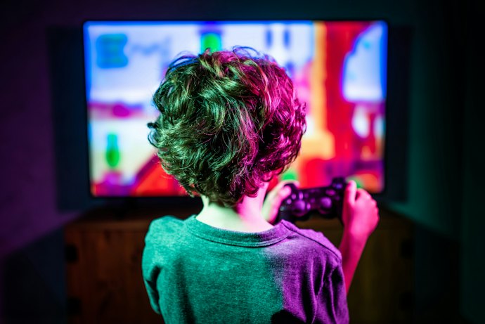 ゲームに合わせた音質にしたい人には、ゲームモード搭載モデルがマッチ