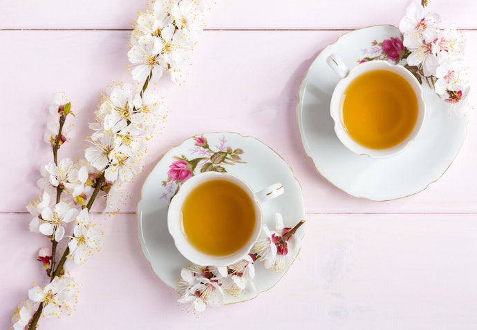 華やかな「フラワー系」や「アジアン系」は、茶葉の美しさも楽しめる