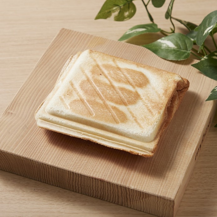 中まで熱々なおいしいホットサンドが作れる。耳のカリカリ感も魅力