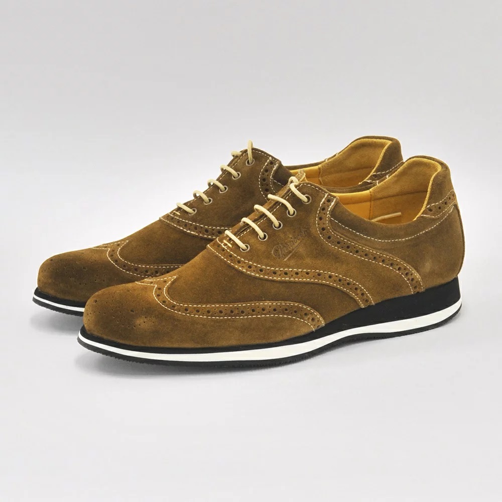 JIMMY CHOO トランプ調ブローグ ウィングチップ レザースニーカー 80561d1e647a0069fadd5177da95ca