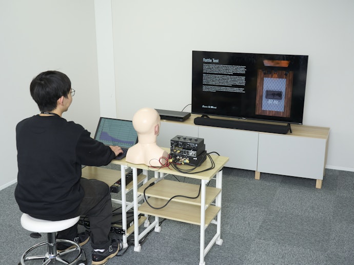 セリフはクリアでBGMにも負けない存在感。ボーカルの声もきれいで聞きやすい