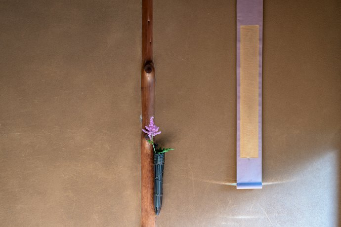 置き場所に捉われず飾りたいなら、壁掛けタイプにも注目