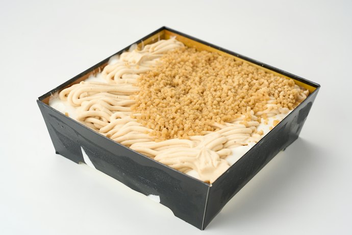 ふわふわホイップと和栗の風味を楽しむ、シェアにもピッタリなモンブラン
