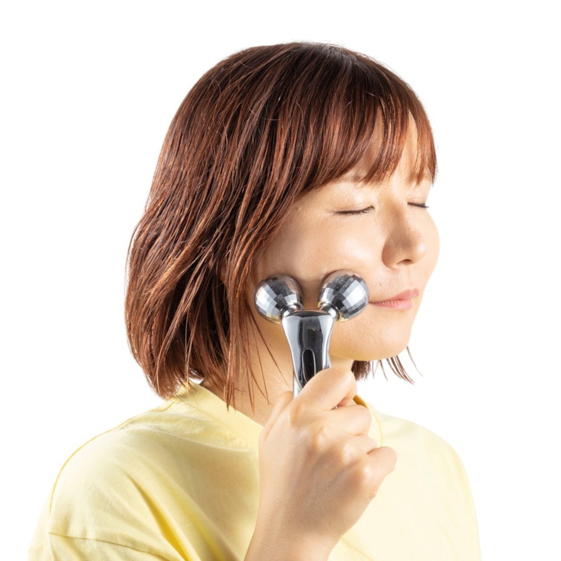 miraie マイクロカレントビューティーローラーの口コミ・評判を元に