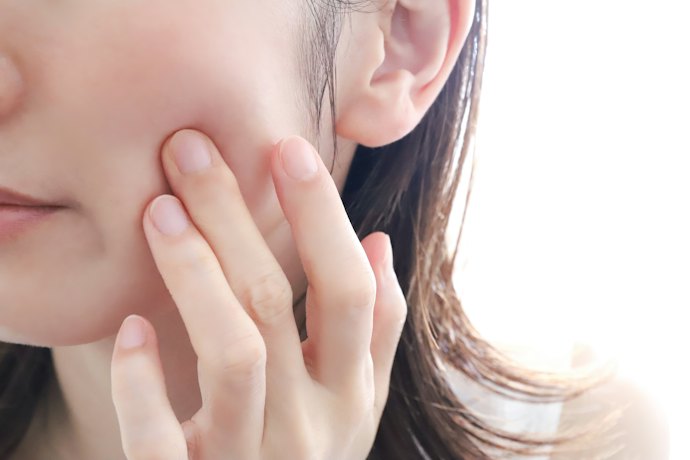 肌表面をなめらかに整えたい人は、AHAをチェック