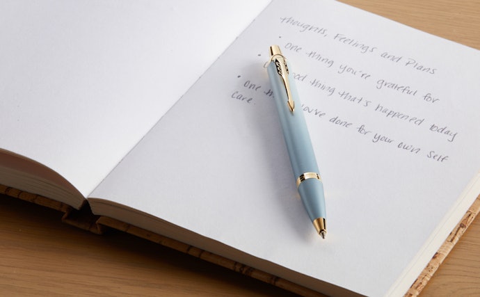 しっかり強く書きたい人には油性がぴったり