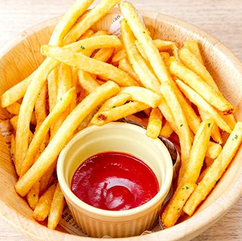 おやつ感覚でパクパク食べるなら、手軽なフライドポテトをセレクト