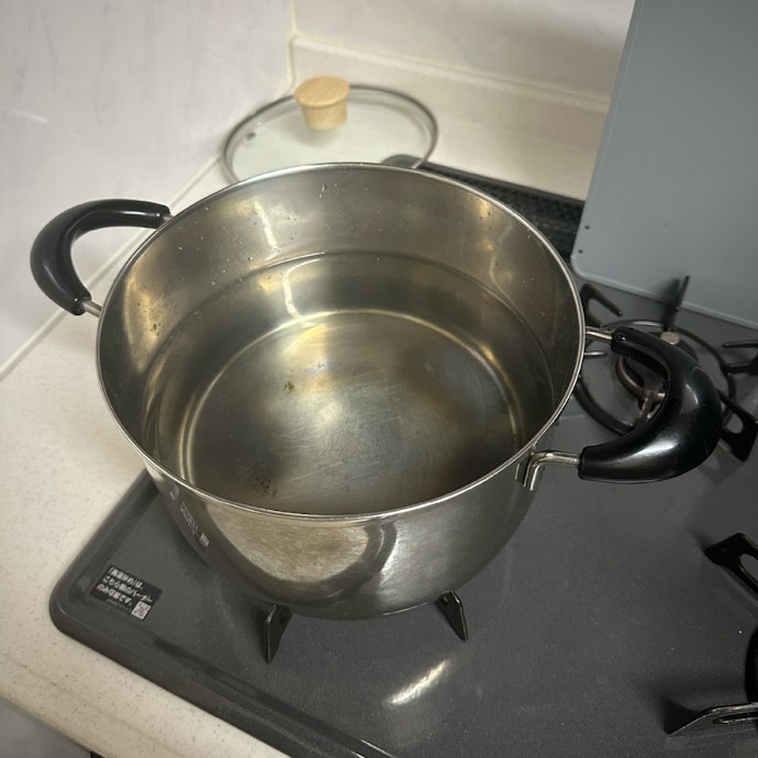 低温調理器の欠点は「大きめ鍋」が必要なこと。"お試し"ならシリコーンバッグでもアリ。