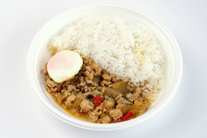 手軽にタイ気分を味わえるガパオライス