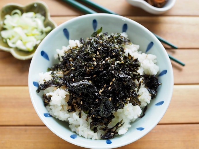 ふりかけ・フレークタイプ:ごはんのお供やトッピングに。簡単に食事をアレンジ