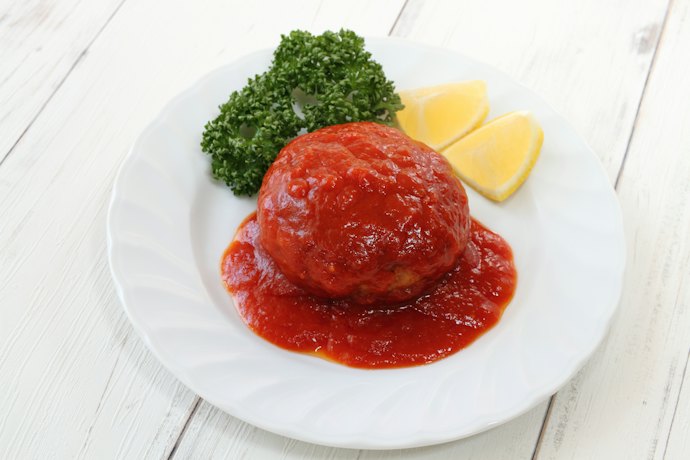 トマトソース:ほどよい酸味で食べやすい
