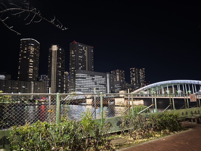 ライカ監修のカメラが高性能!夜景を美しく撮影できた