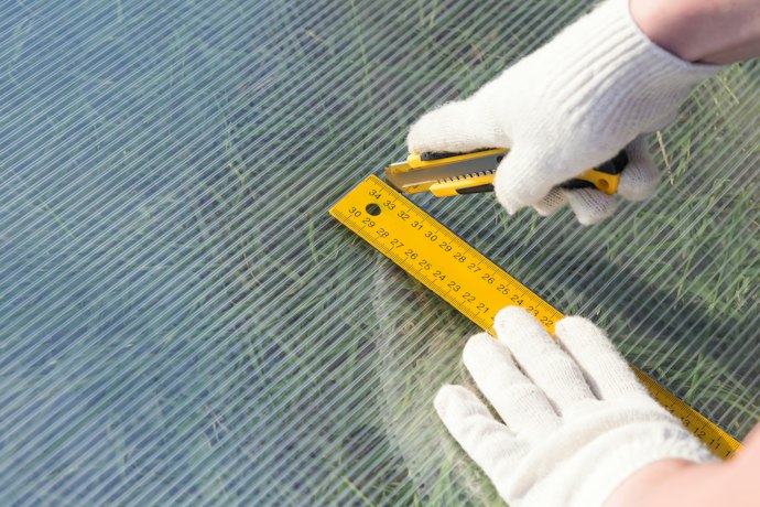 プラスチック板やアクリル板の切断にはアクリルカッター