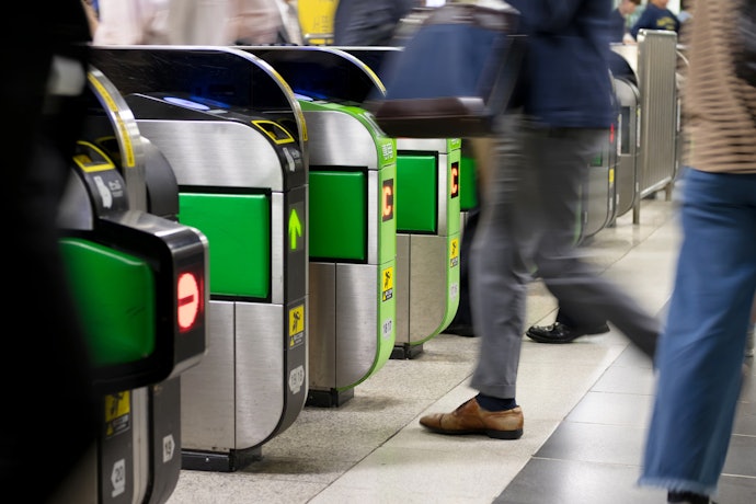 スマホのように通知機能・決済機能があり、利便性が高い