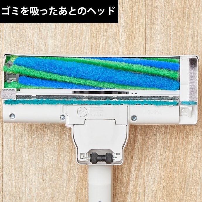 ゴミを吸ったあとも、まったく髪の毛などが絡まっていない