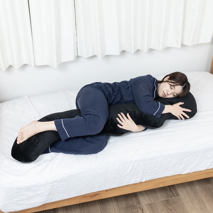 横向き寝でも体が安定しやすく、快適な姿勢を保てる