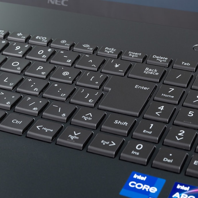 NEC LAVIE NEXTREME Infinity XF950/GABを徹底レビュー!実際に使って NEC LAVIE NEXTREME Infinity XF950/GABを徹底レビュー!実際に使って