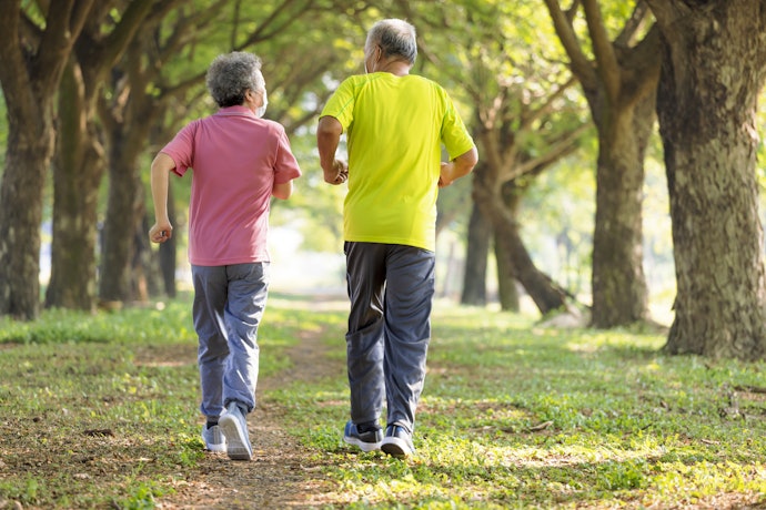 頻度が低めなら3回分ほどでOK!薄型で目立ちにくいものがおすすめ