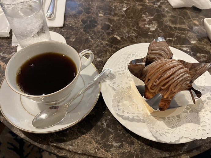 ワンランク上のモンブランを味わうならホテルのパティスリー