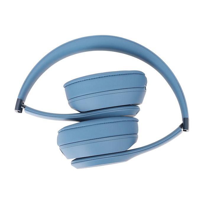 Beats Solo 4を徹底レビュー!実際に使ってわかったよい点・気に Beats Solo 4を徹底レビュー!実際に使ってわかったよい点・気に