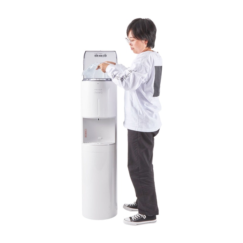 使用頻度１週間位のFRECIOUSウォーターサーバー 綺麗です。 使用頻度1週間位のFRECIOUSウォーターサーバー 綺麗です。 ウォーター