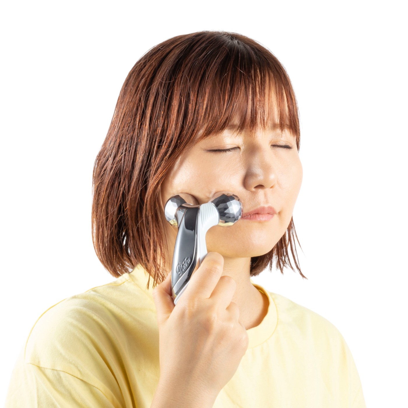 ReFa CARAT LIFT リファカラットリフト 美顔器 EMS搭載 時間の流れに、しなやかに立ち向かえ。EMSのリフティング※×ローラーの