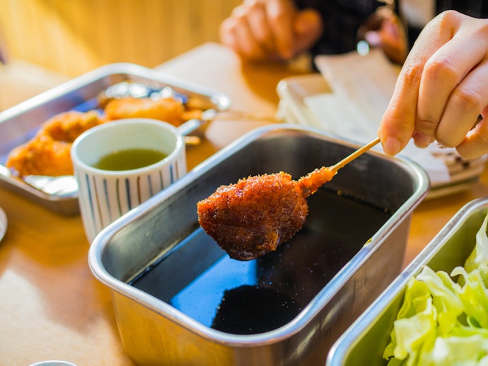おかずやおつまみがほしいなら、粉ものや餃子といった大阪グルメがうってつけ