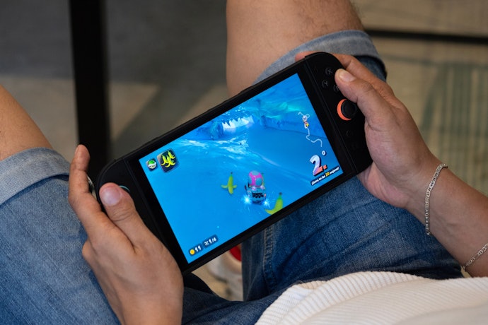 携帯モード中心なら、一体型カバーがおすすめ