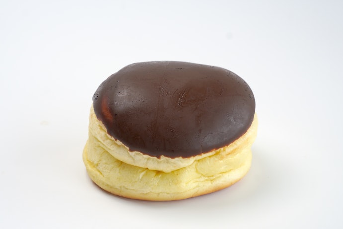 これはほぼプッチンプリン!甘党に食べてもらいたいレトロなプリンパン