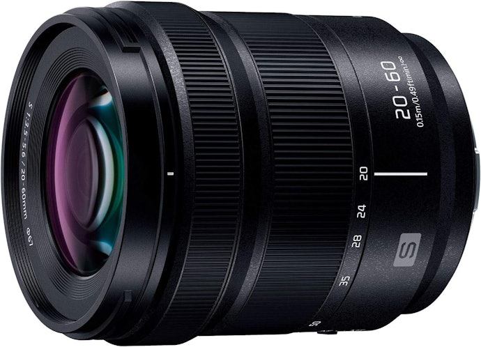 標準:焦点距離35〜70mm。スナップ撮影にうってつけ