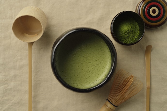 薄茶を点てるなら銘柄に「白」がつく銘柄のものを