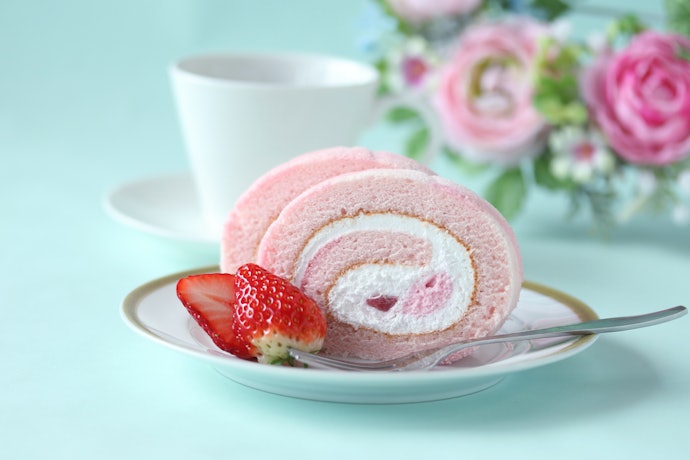 ロールケーキ:カットや持ち運びを楽にしたいなら注目。かわいい断面もすてき
