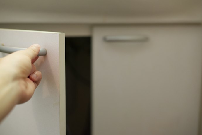 見た目の印象をよくしたいなら扉付きがGOOD