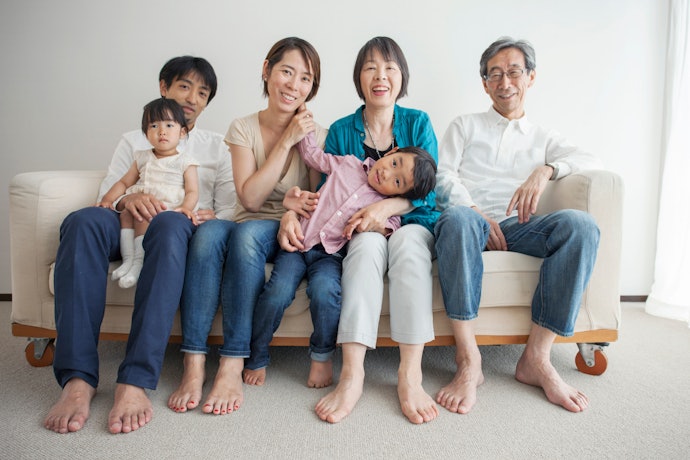 家庭で使うなら「生活・教養モデル」。暮らしに役立つ知識を収録