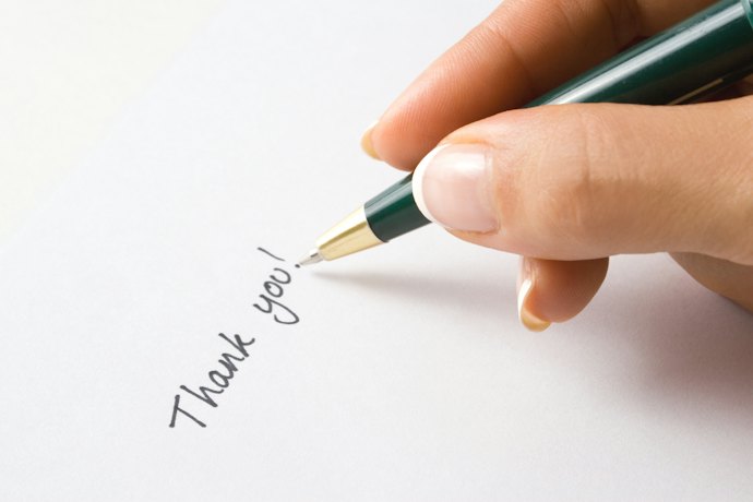 細かく書き込むなら細め、安定した書き味を得たいなら太めのペン先を