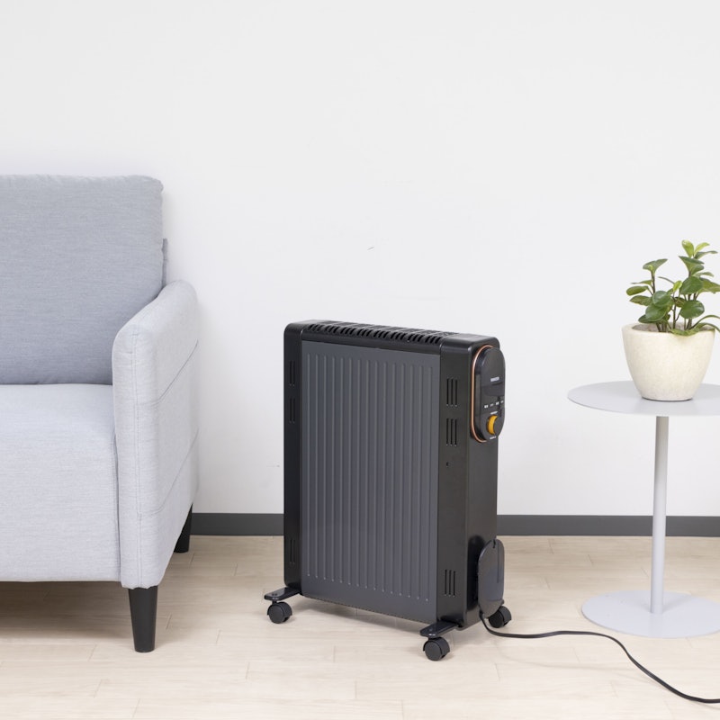 ★山善 オイルレスヒーター 1200W 超美品 ブラック DOL-J121 Amazon.co.jp: [山善] オイルレスヒーター 1200W 最大8畳 出力3