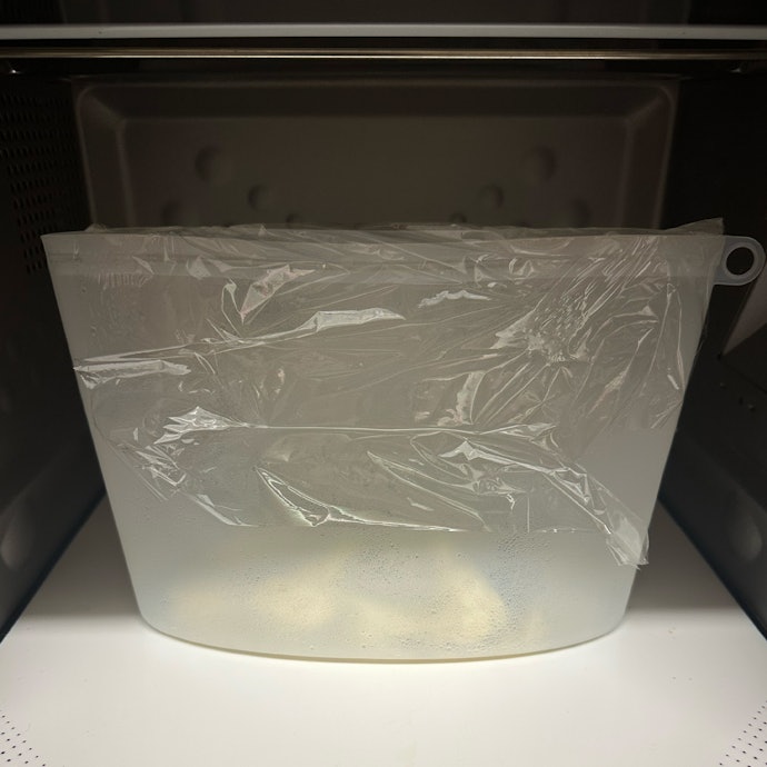 「蒸す」のはレンチンで十分。コンロも開くし、片付けもラクでした