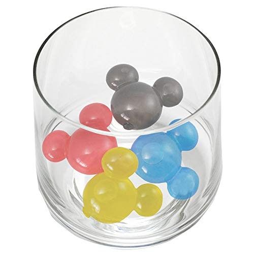 華やかに彩りたいときにはプラスチックがぴったり