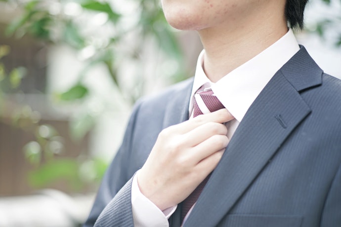 就活やビジネス用なら、長期レンタル・月額制のサービスがもってこい