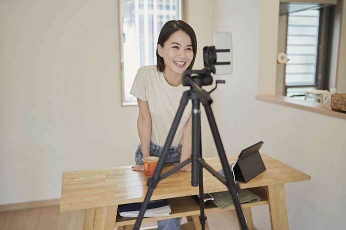安全に配信するために「監視体制」や「企業の上場」などを目安にして